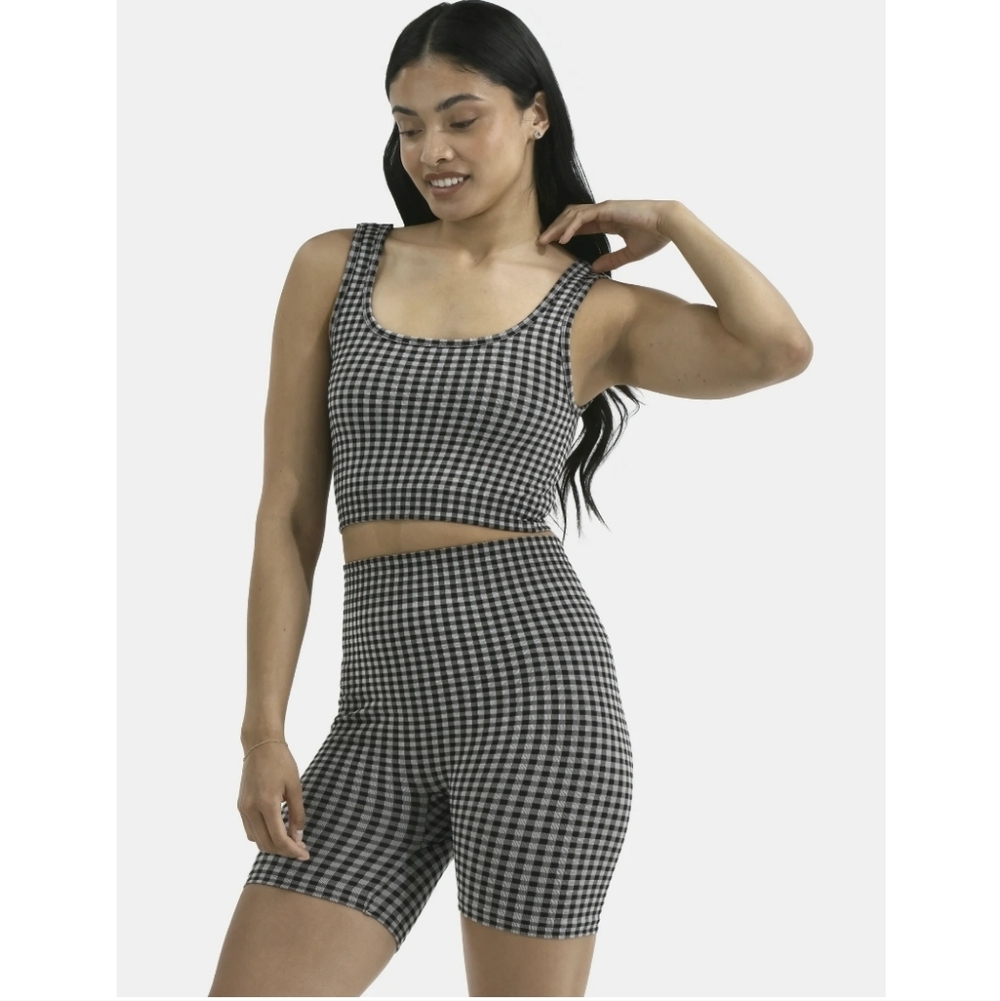 No Boundaries Black and White Gingham Athletic Bike Shorts